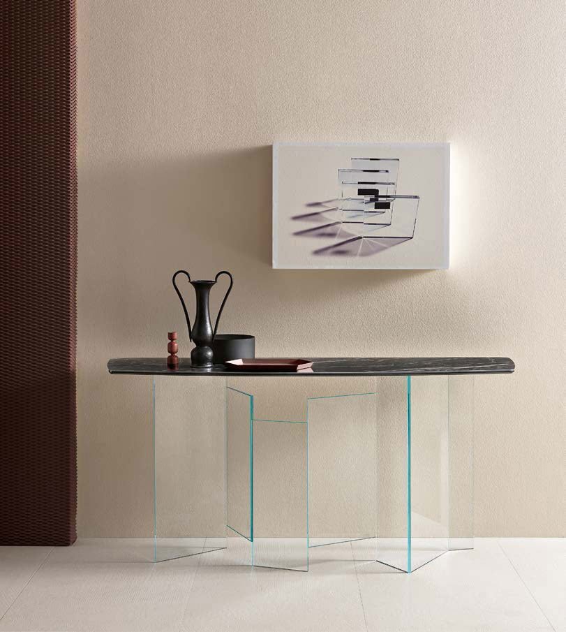 Console table Metropolis