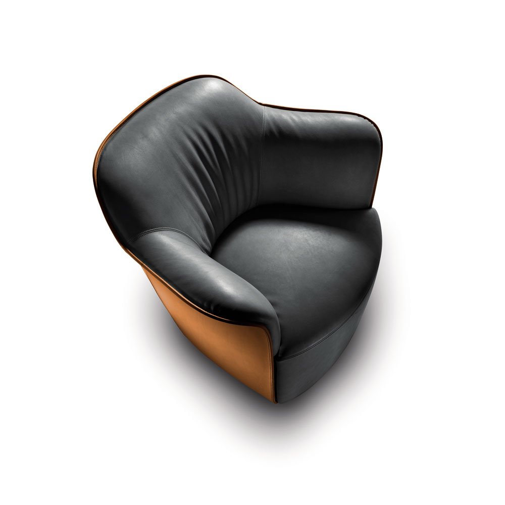 Armchair Aida