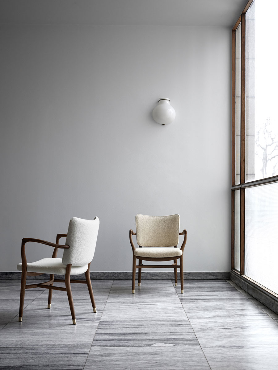 Sedia VLA61 Monarch Chair