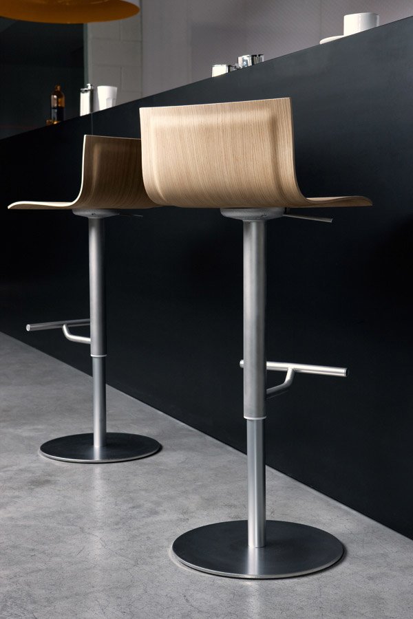 Hocker Thin