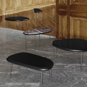 Petite table Pebble low table