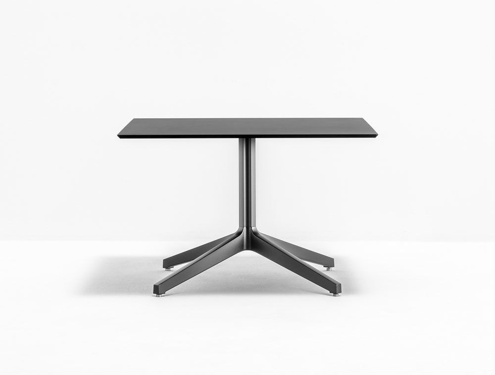 Small table Ypsilon