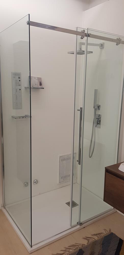 Box doccia con porta scorrevole