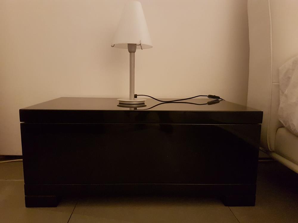 Como' e comodini COMO' Axil