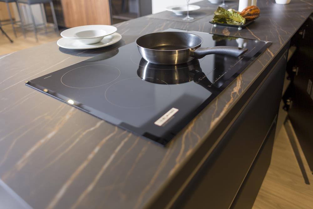 COMPOSIZIONE CUCINA TEKNA 