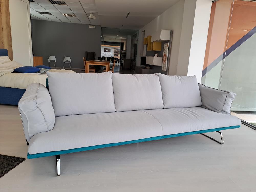 Divano modello PARADISE