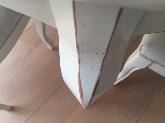 ESSENZA tavolo ovale laccato anticato+4 sedie imb