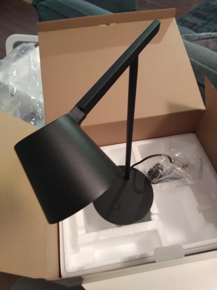 Lampada da tavolo TIP TABLE Muuto