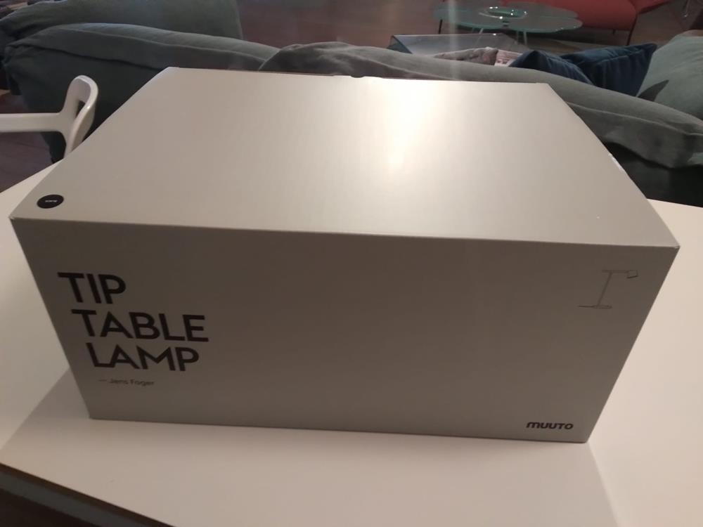 Lampada da tavolo TIP TABLE Muuto