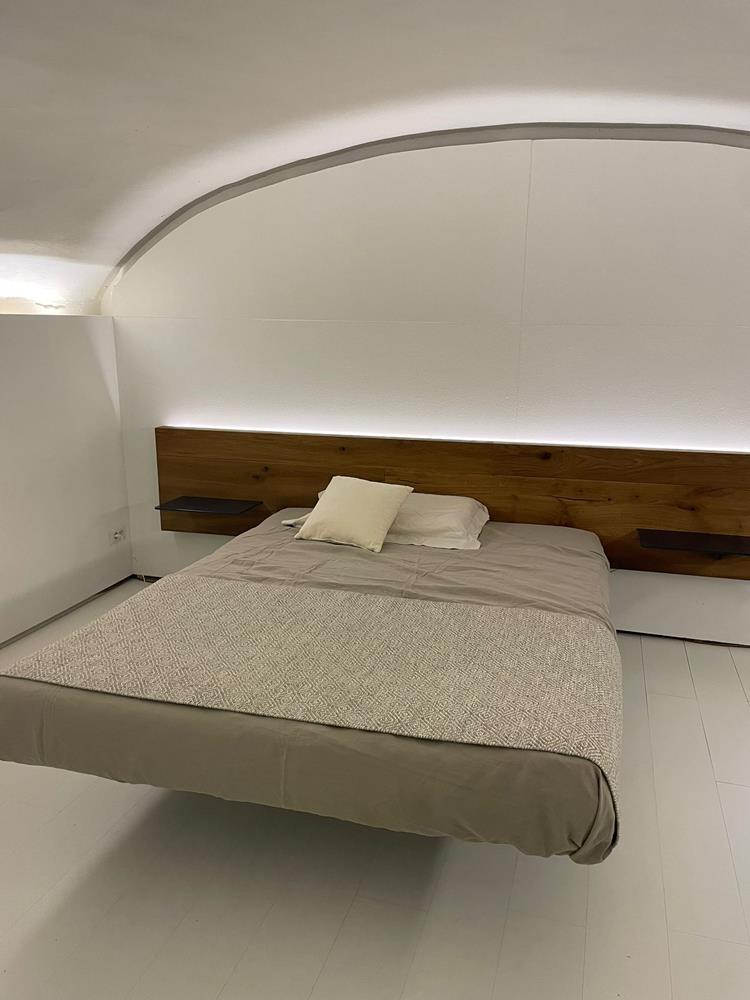 Letto LAGO FLUTTUA Testata Wildwood/Blu