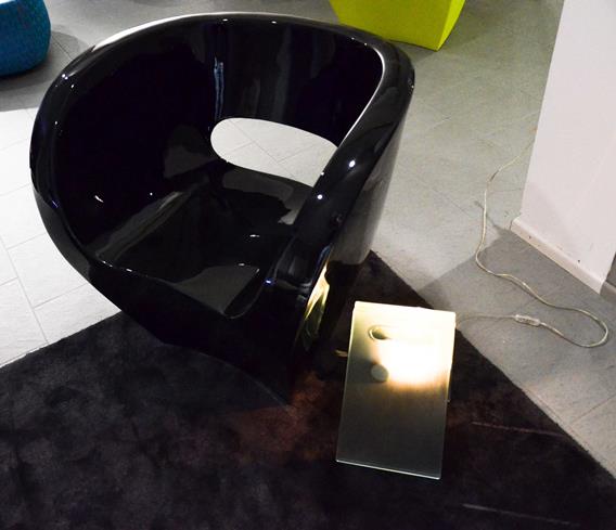 MOROSO poltrona Little Albert laccato nero lucido
