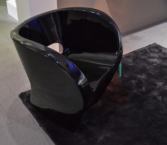 MOROSO poltrona Little Albert laccato nero lucido