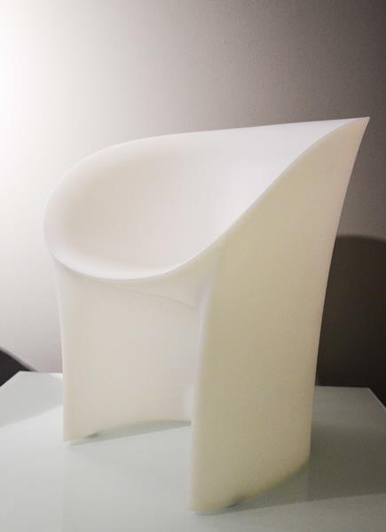 MOROSO poltroncina Moon polietilene bianco 