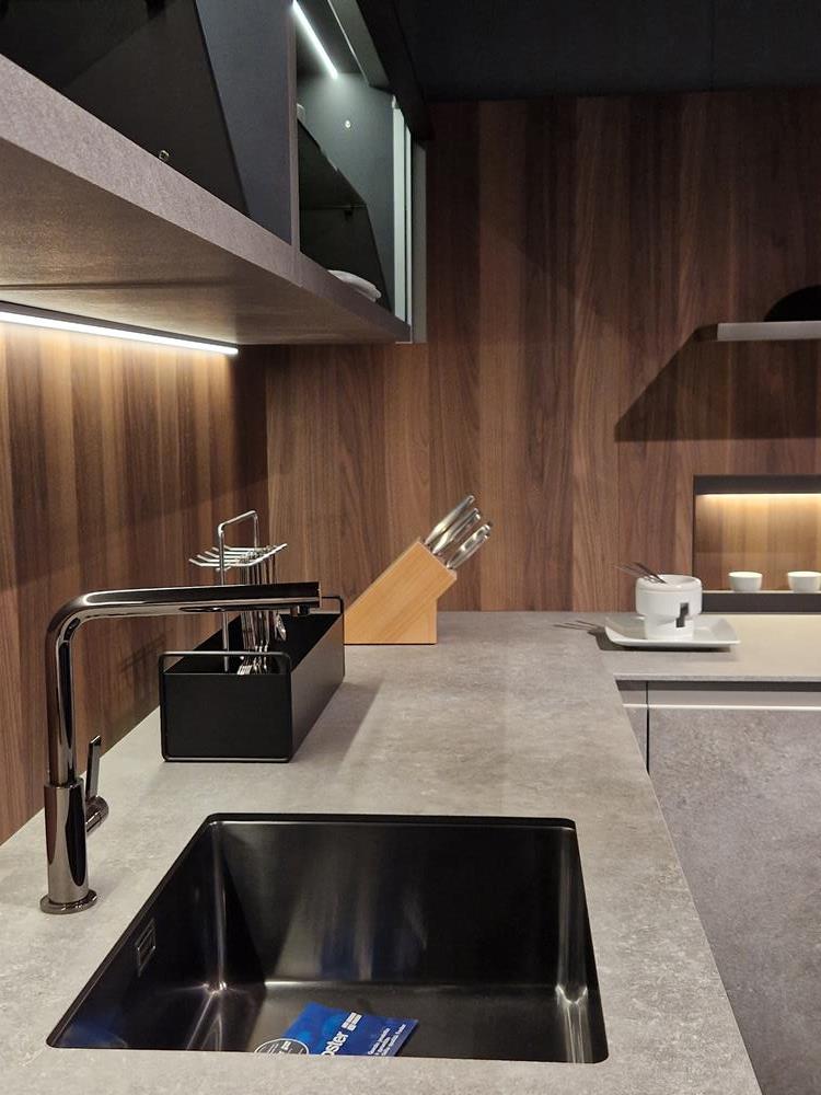 PROMO NUOVO STAND cucina angolo Ak Projecttop hpl 
