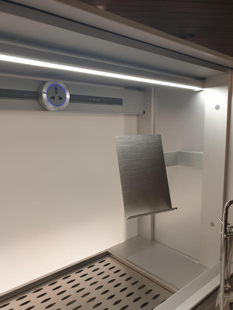 VALCUCINE ARTEMATICA isola Unicolor bianco VETRO 