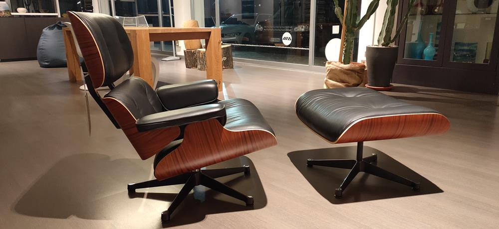 Vitra Lounge Chair & ottoman 