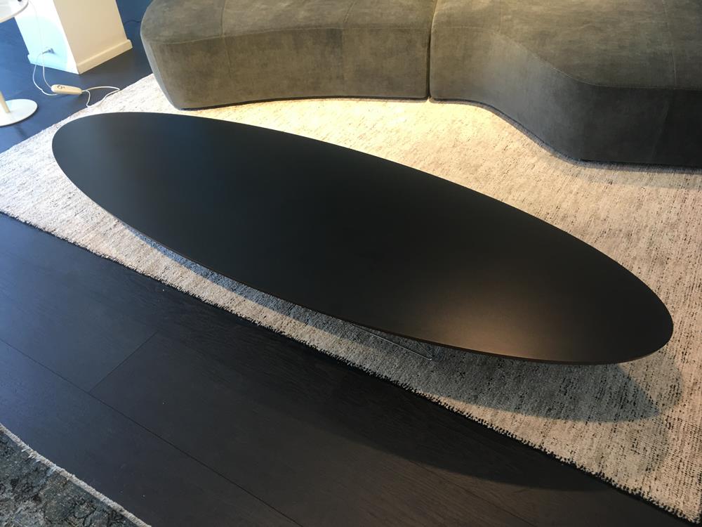 Tavolino Elliptical Table