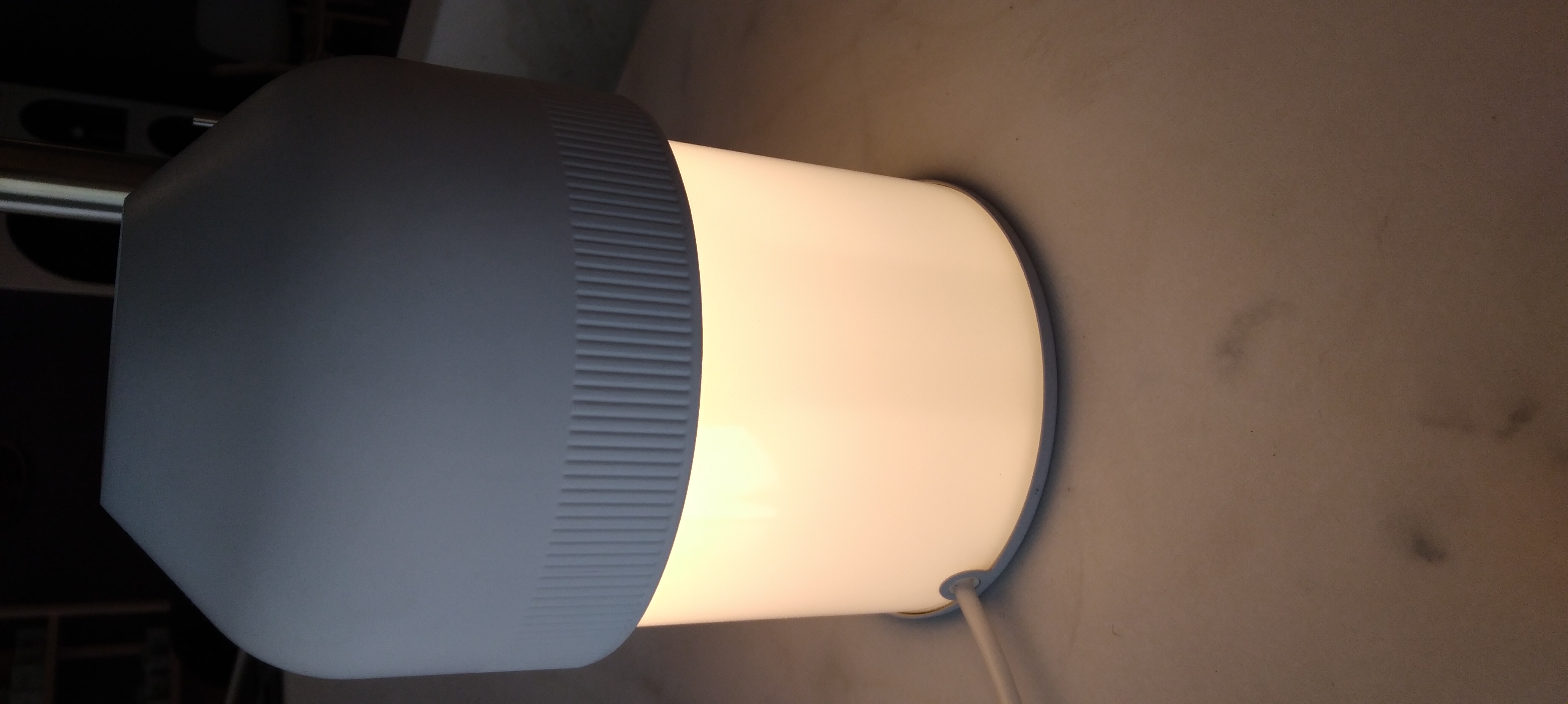 Lampada da tavolo VOLUME Lightyears