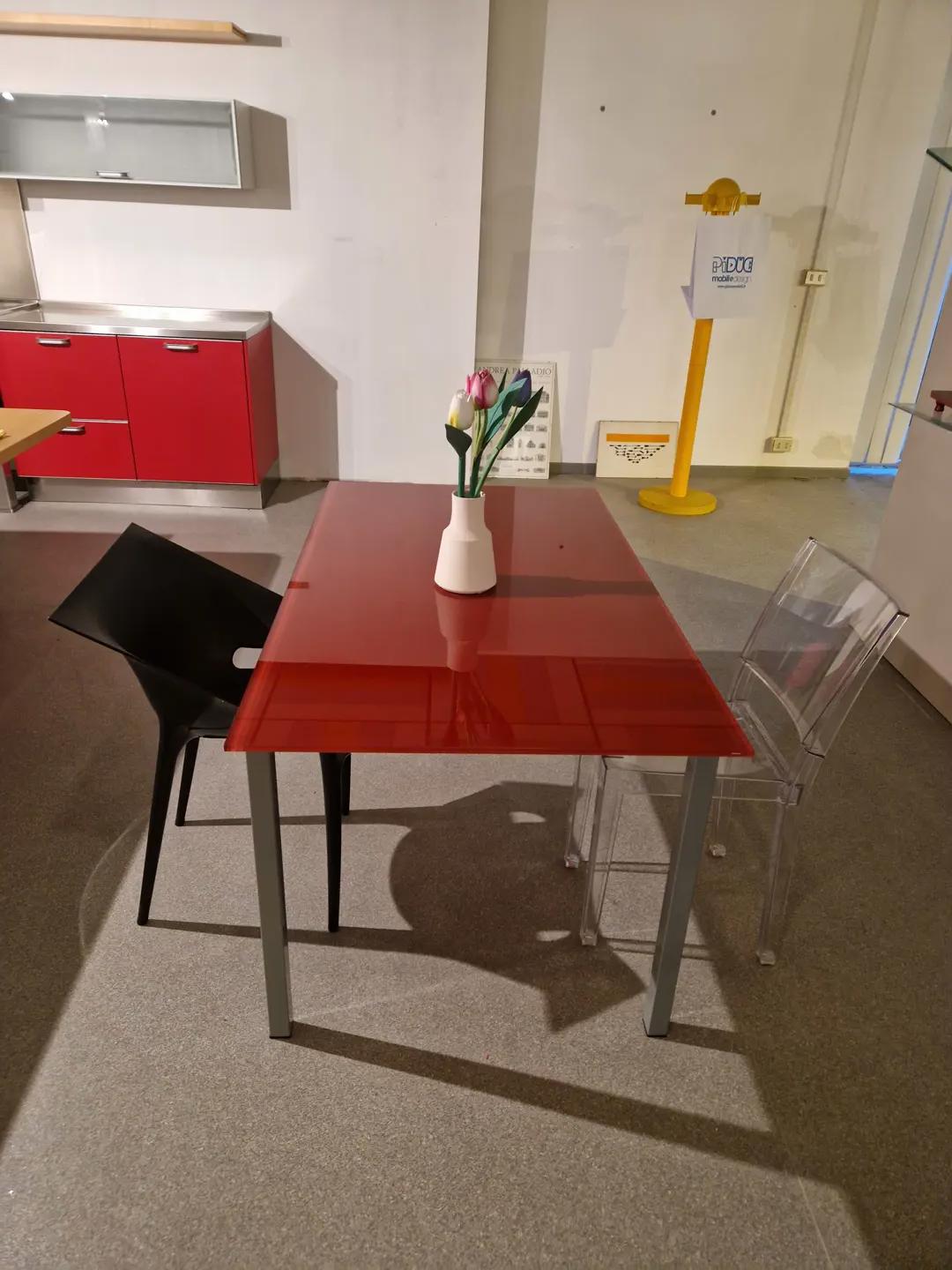 TAVOLO CATTELAN VETRO ROSSO