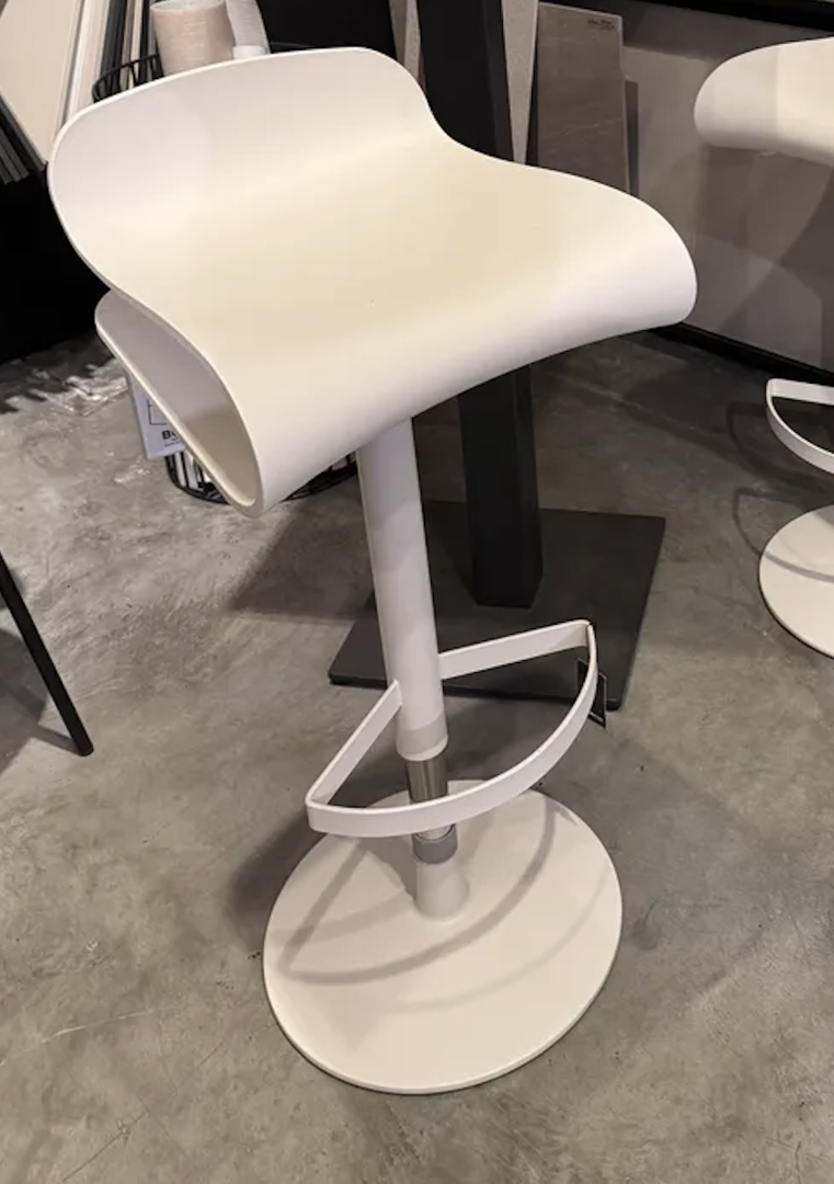 Sgabello BCN Kristalia