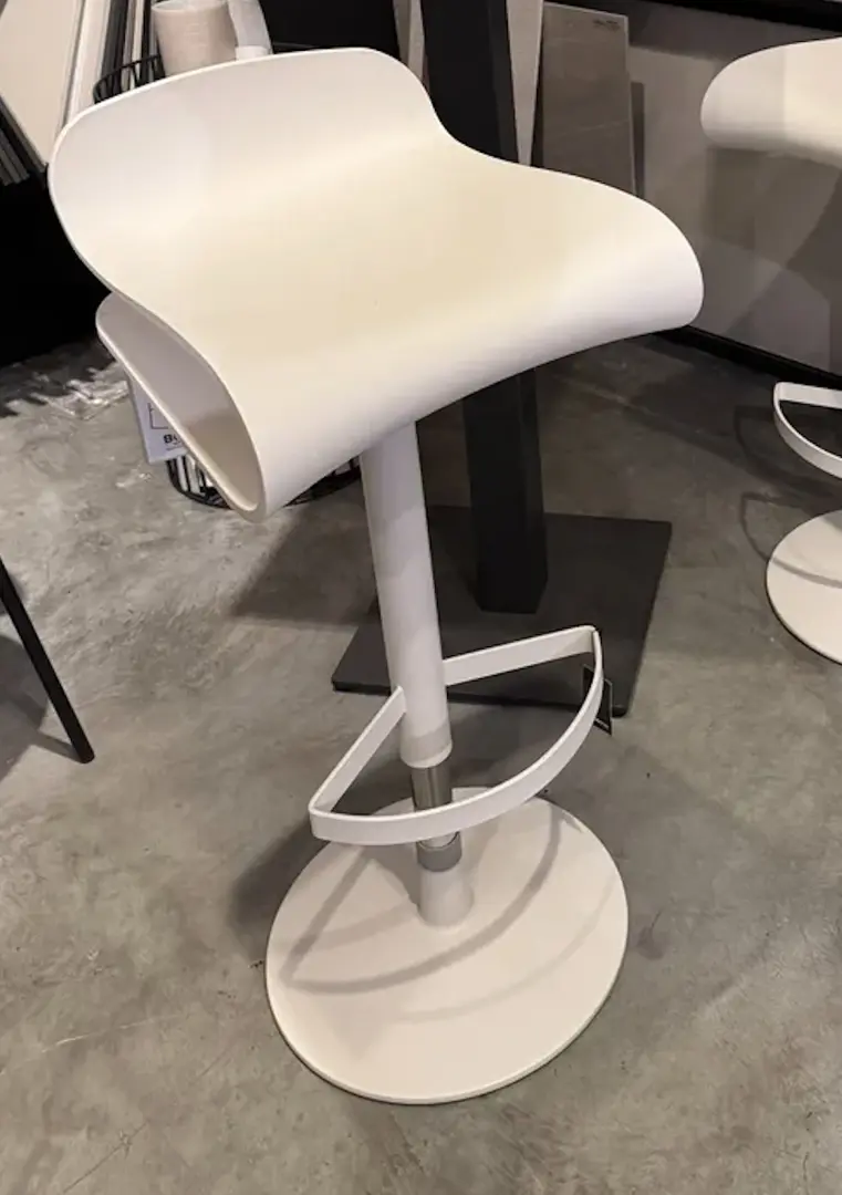 Sgabello BCN Kristalia