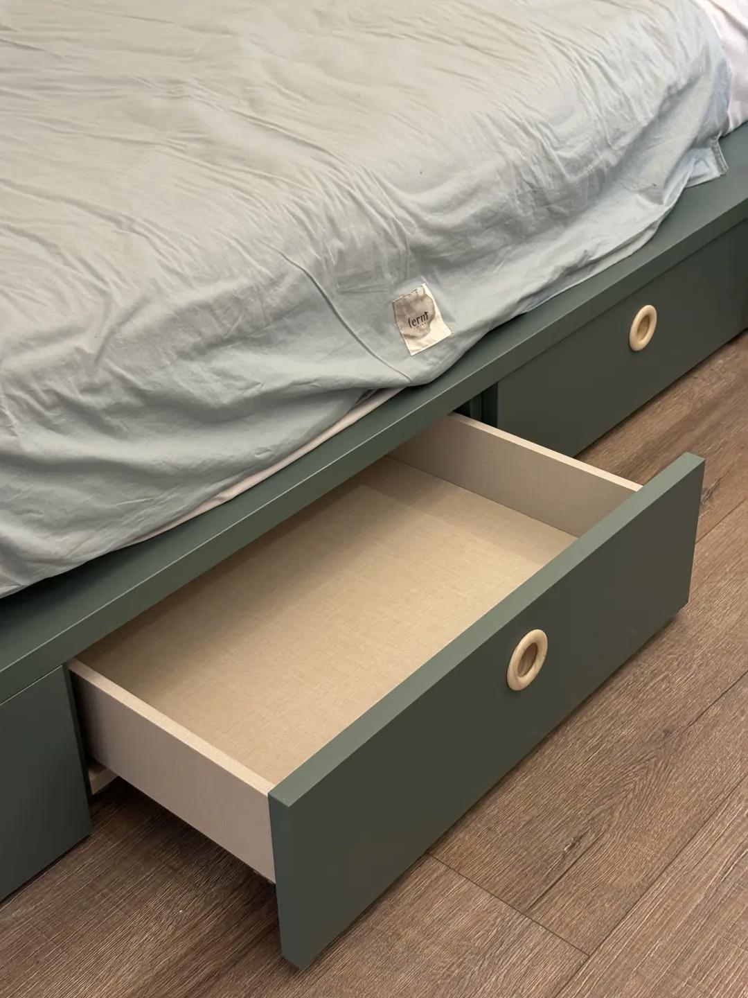 NIDI cameretta Pino e Nuvola con letto scrittoio boiserie e libreria