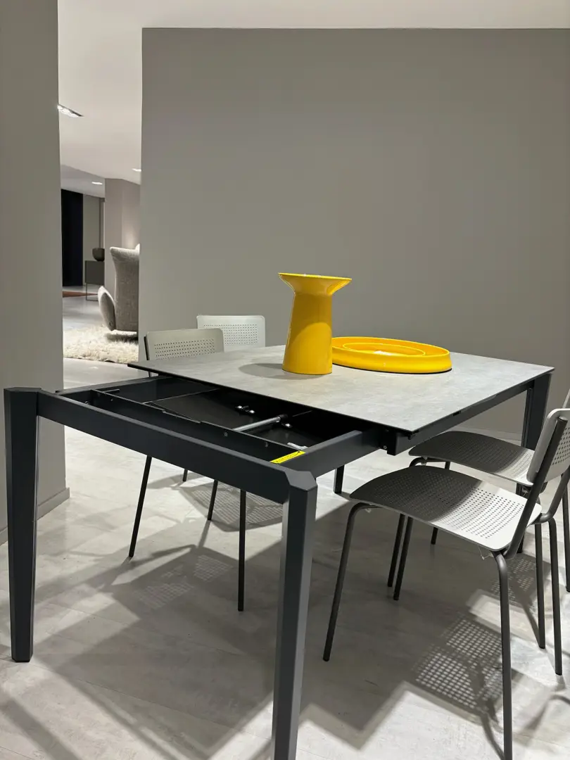 Calligaris Pentagon Tavolo 