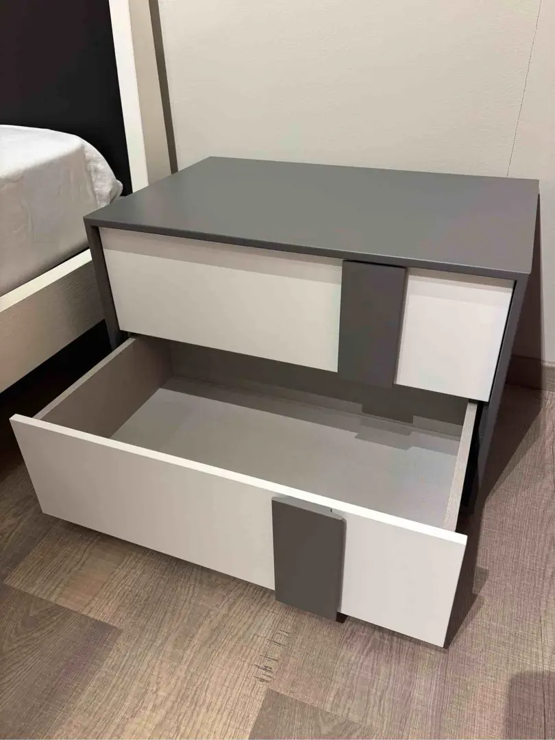 Comodino Quadro 12 Basso