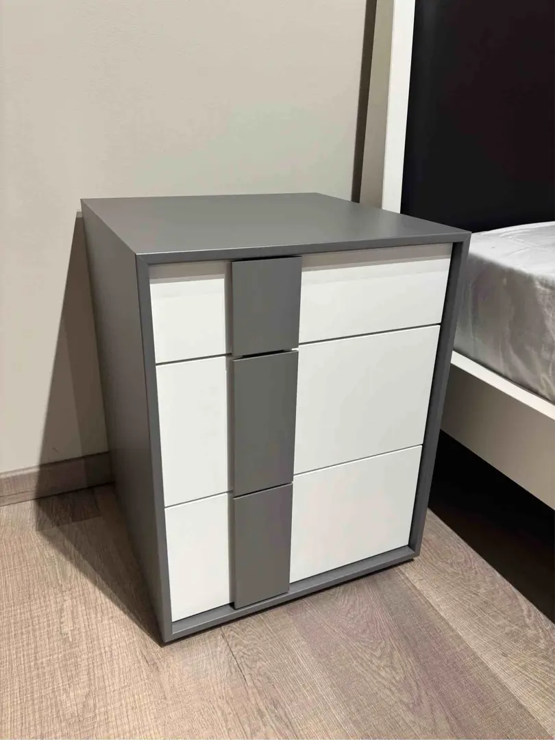 Comodino Quadro 12 Alto
