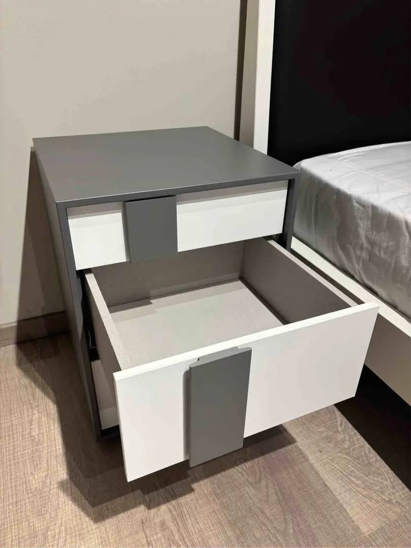 Comodino Quadro 12 Alto