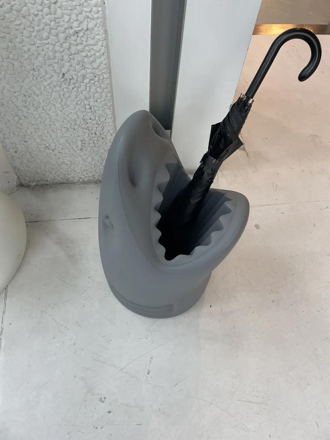 PORTA OMBRELLI KILLER DARK GREY QEEBOO