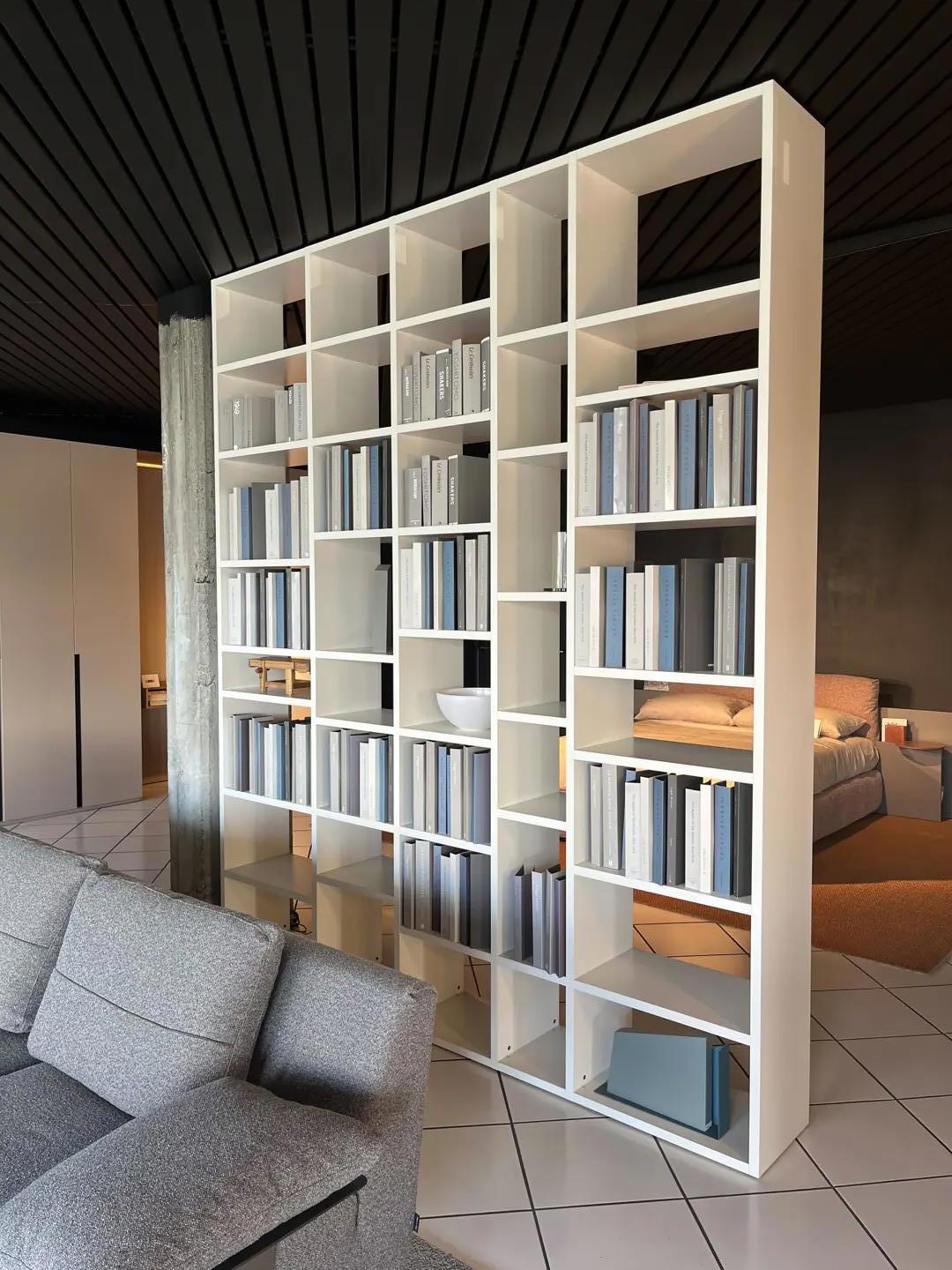 Libreria Selecta Lema