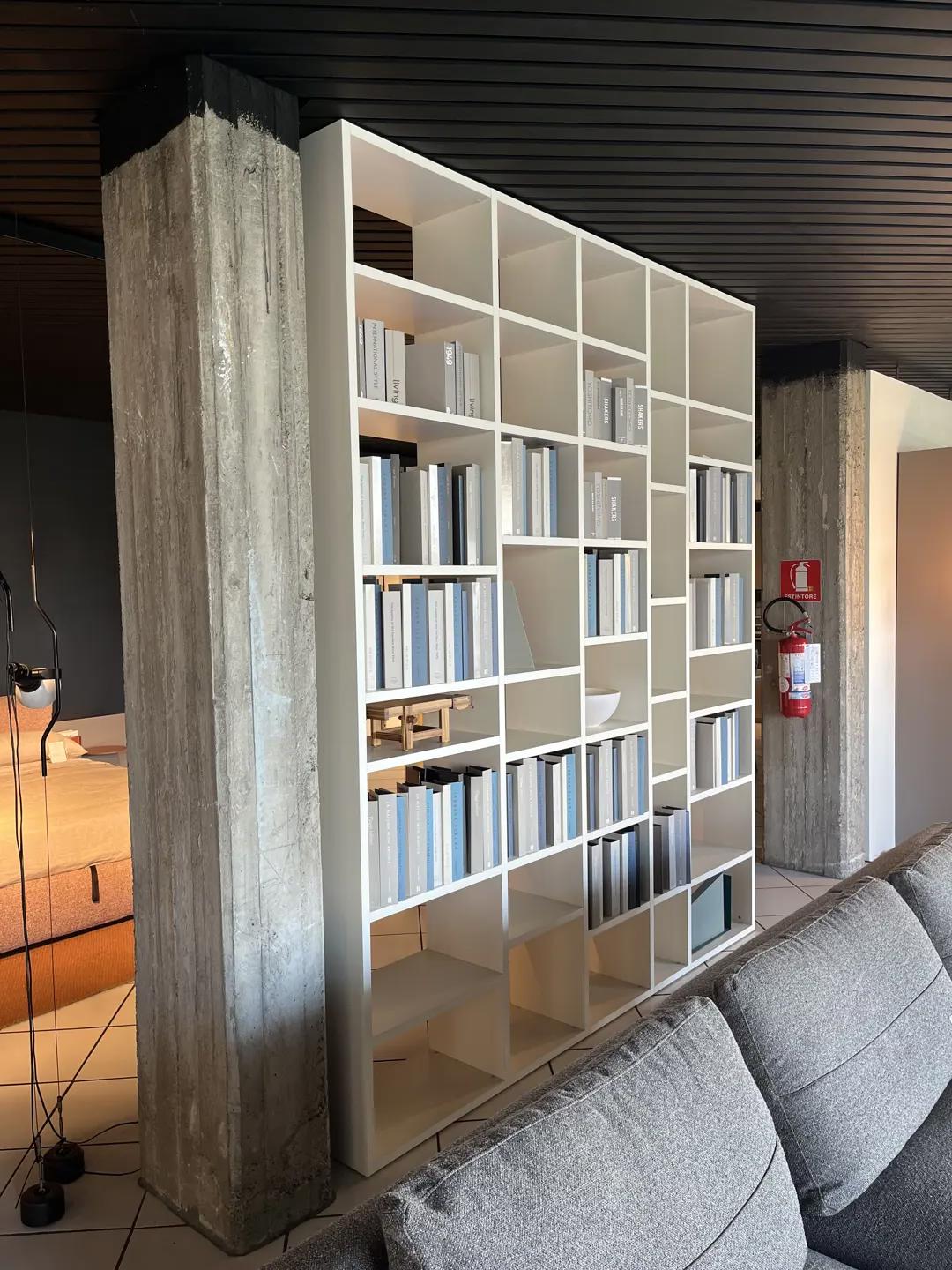 Libreria Selecta Lema