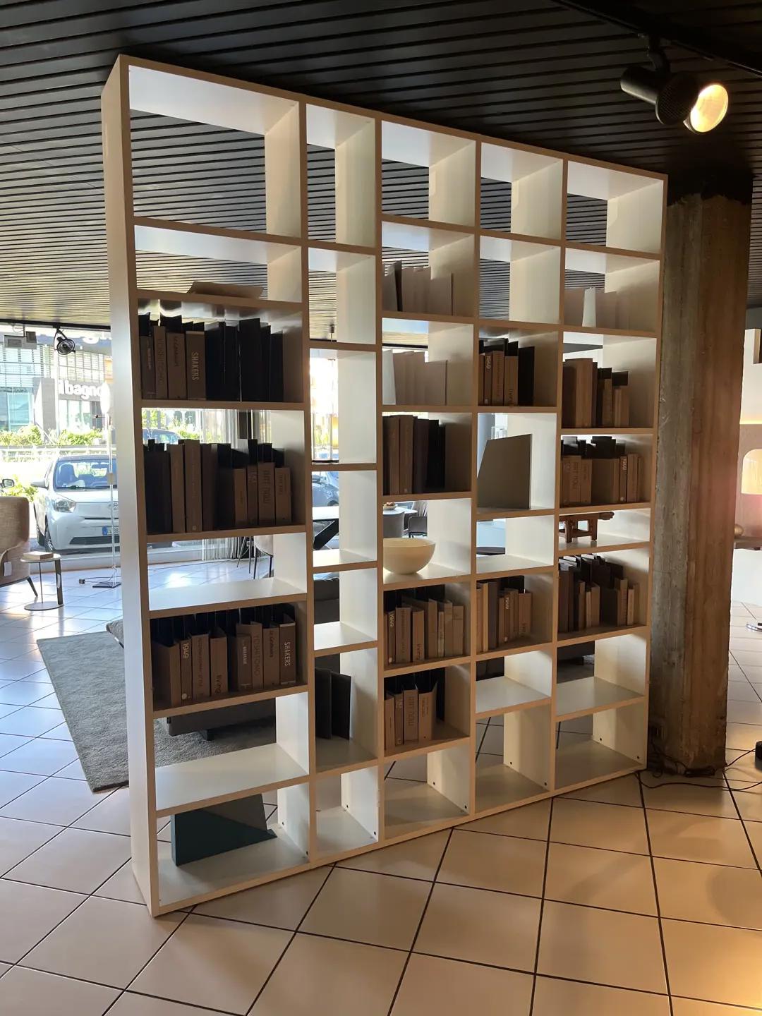 Libreria Selecta Lema