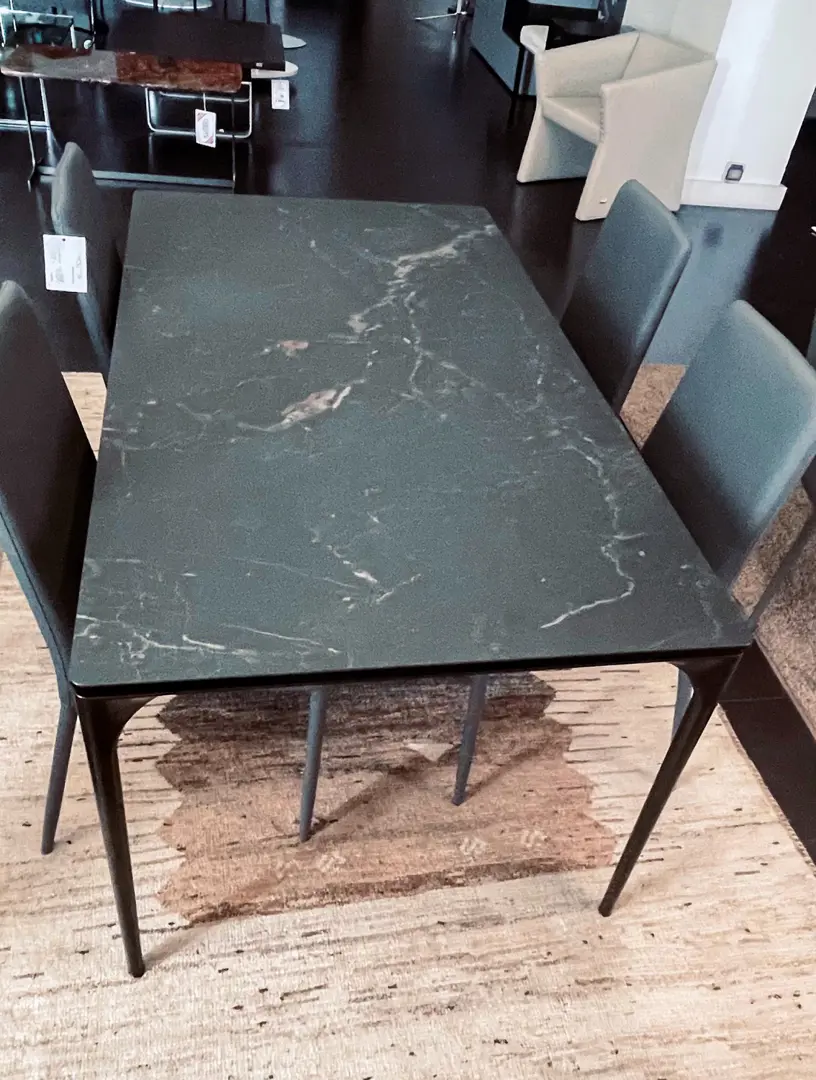 Occasione - Calligaris - Tavolo Silhouette