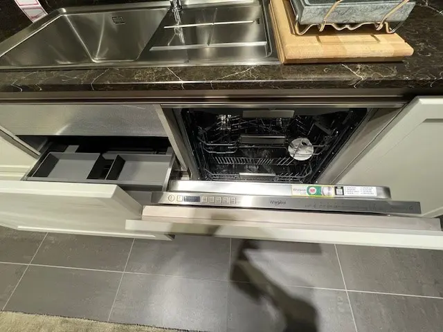 CUCINA FRAME