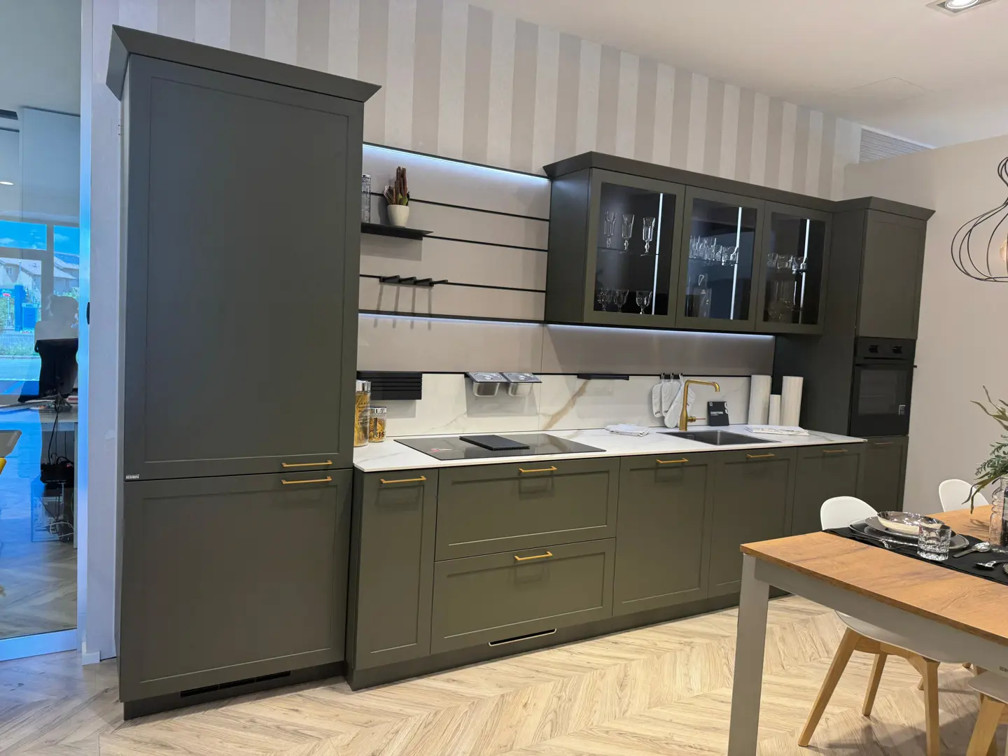 CARATTERE "verde minerale"