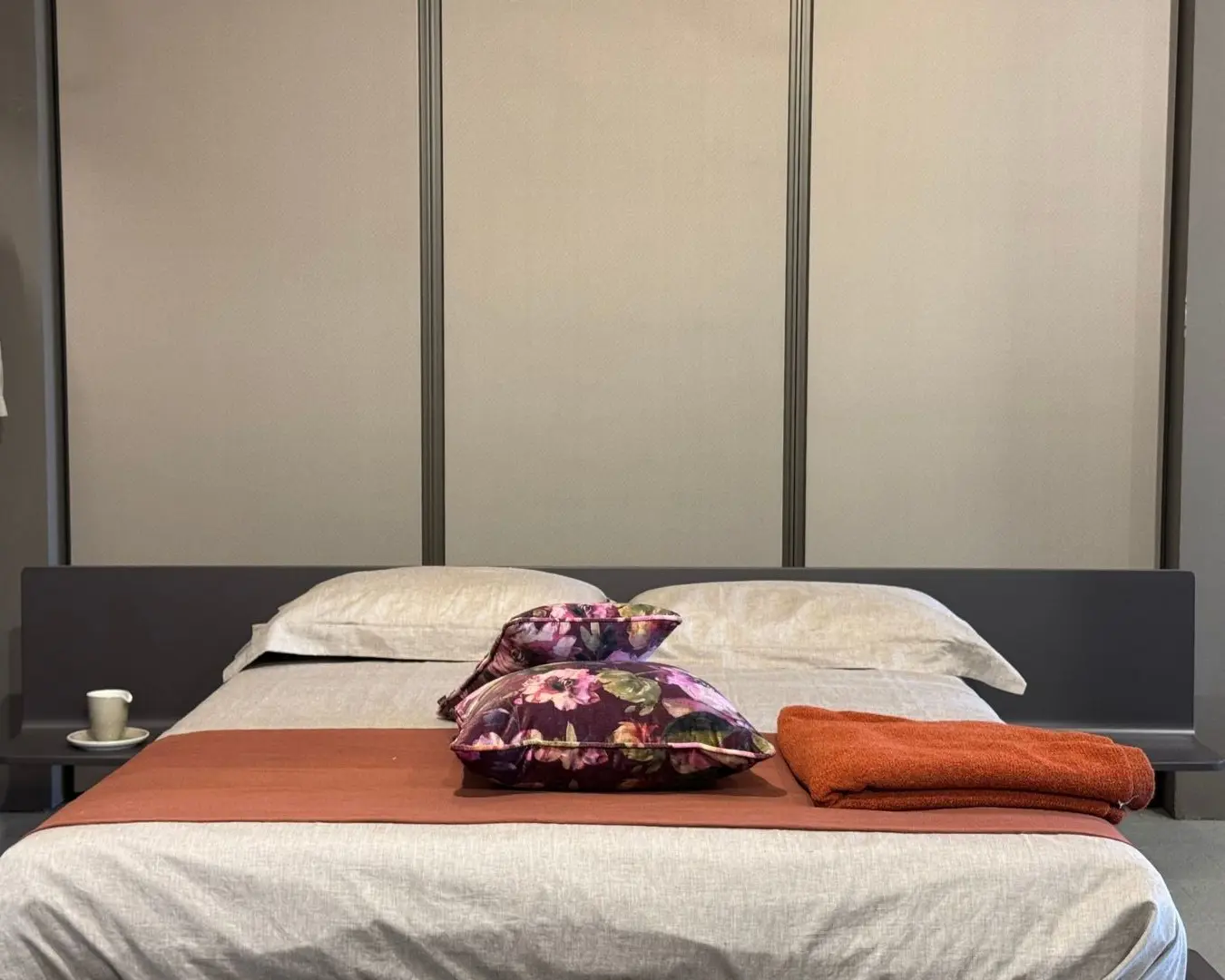 Armadio complanare Text Lema