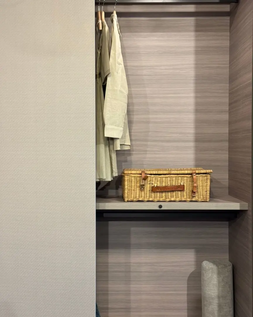 Armadio complanare Text Lema