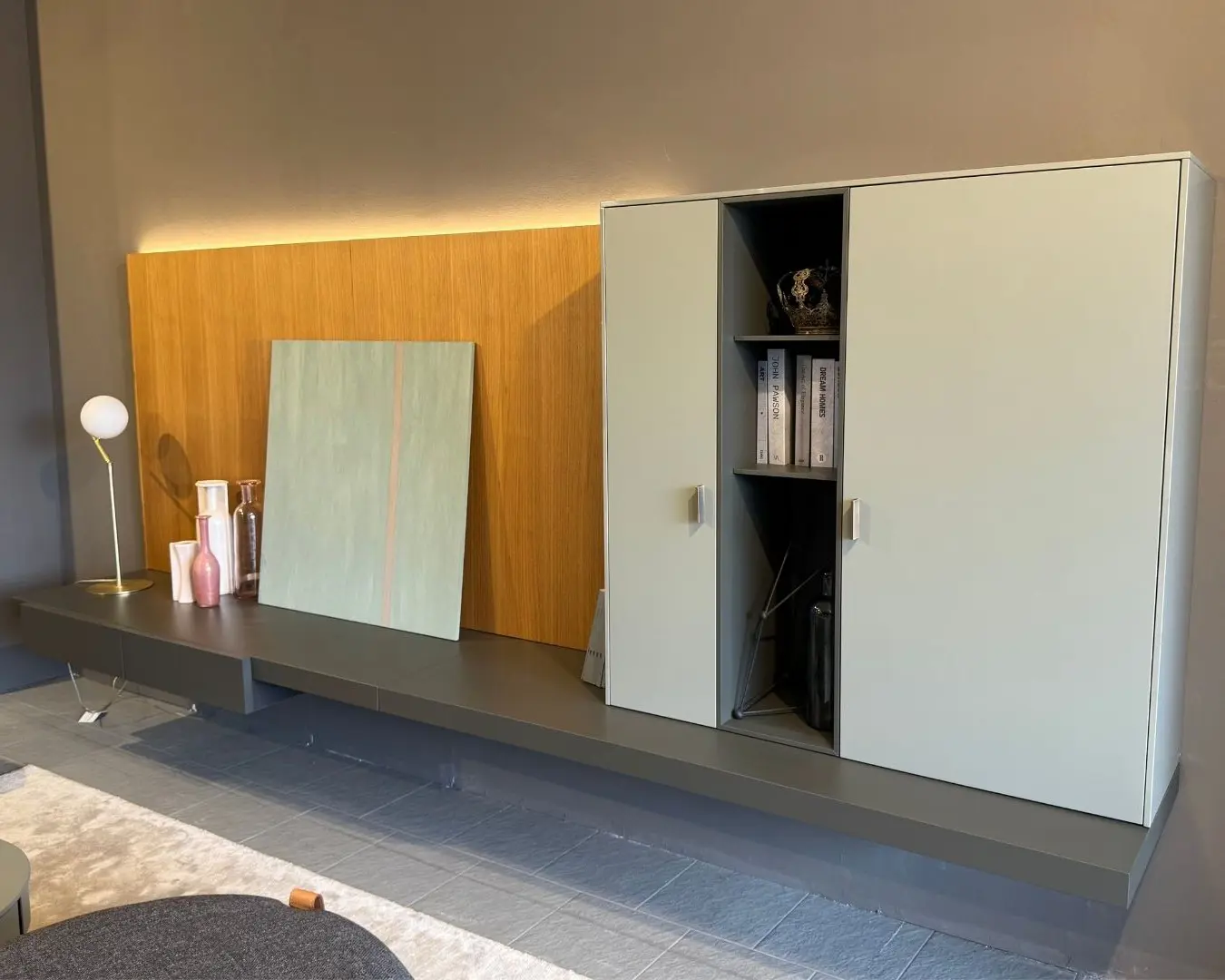 Libreria LT40 Lema sospesa con boiserie noce