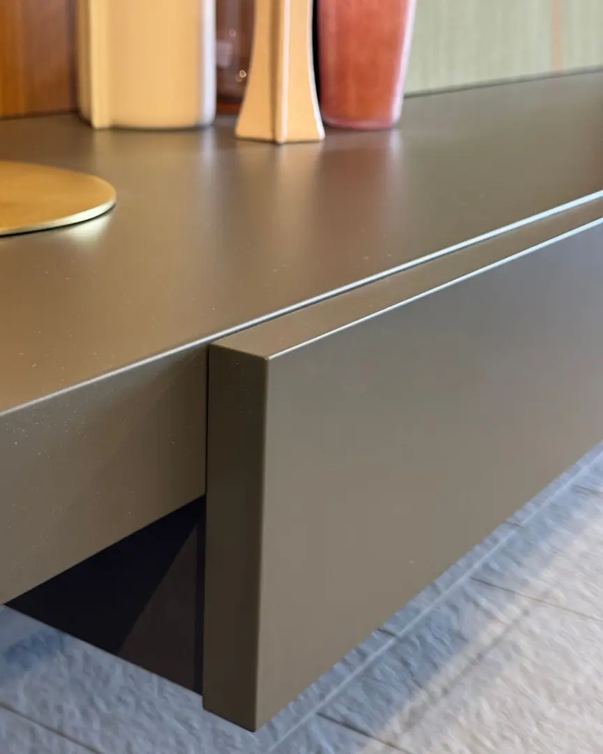 Libreria LT40 Lema sospesa con boiserie noce