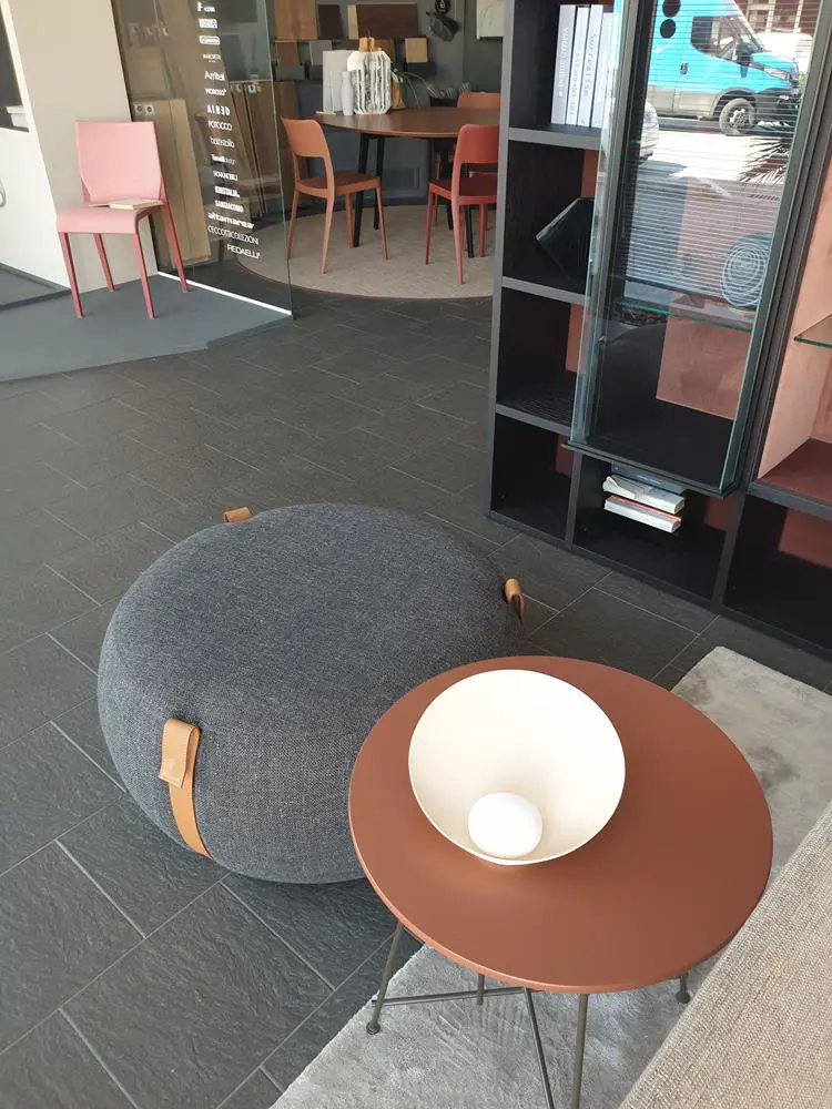 Notch pouff tondo Lema con cuoio sfoderabile