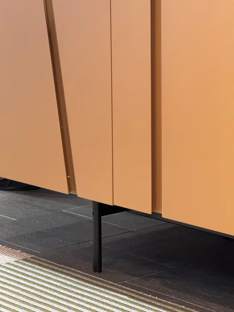 Madia Picture Lema laccato opaco Biscotto