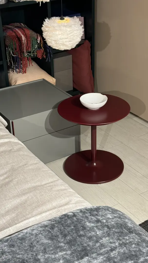 coppia comodini Giro Giro laccato fango e ciliegia