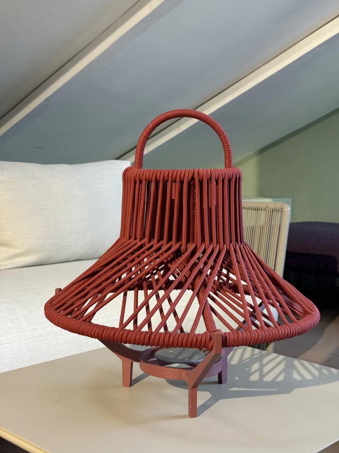 Tribal lampada con led rossa outdoor