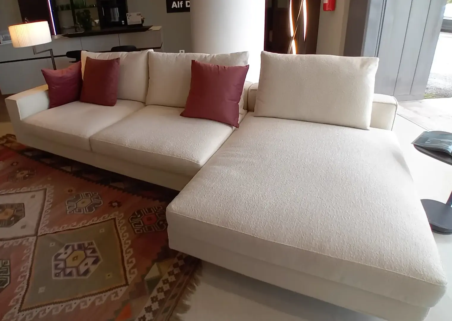 Divano mod. Freedom con penisola