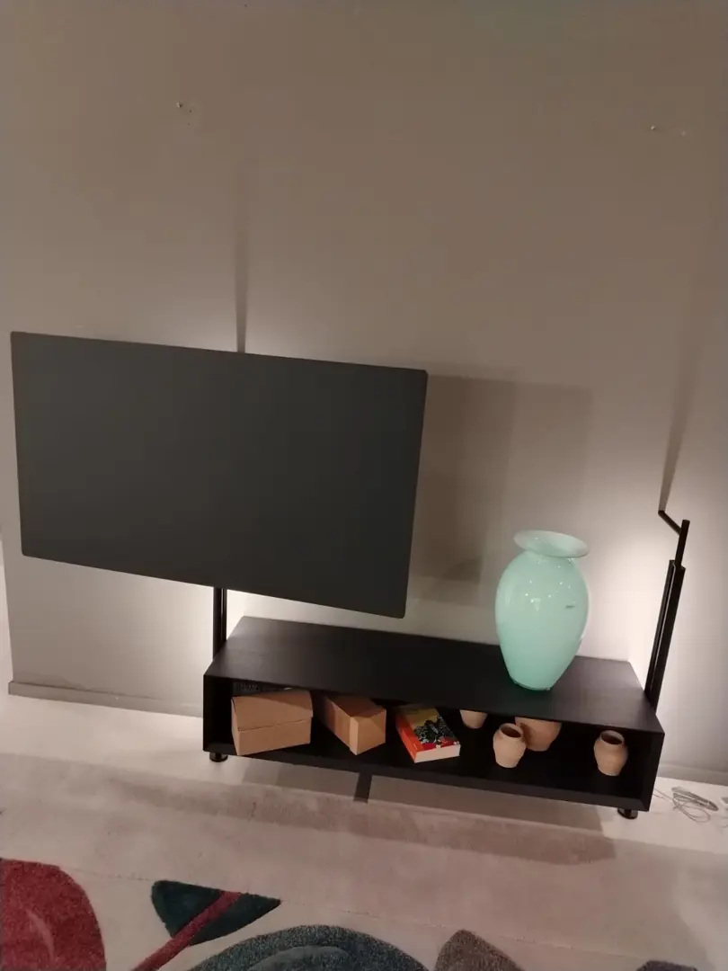 Porta Tv Serie Avenue