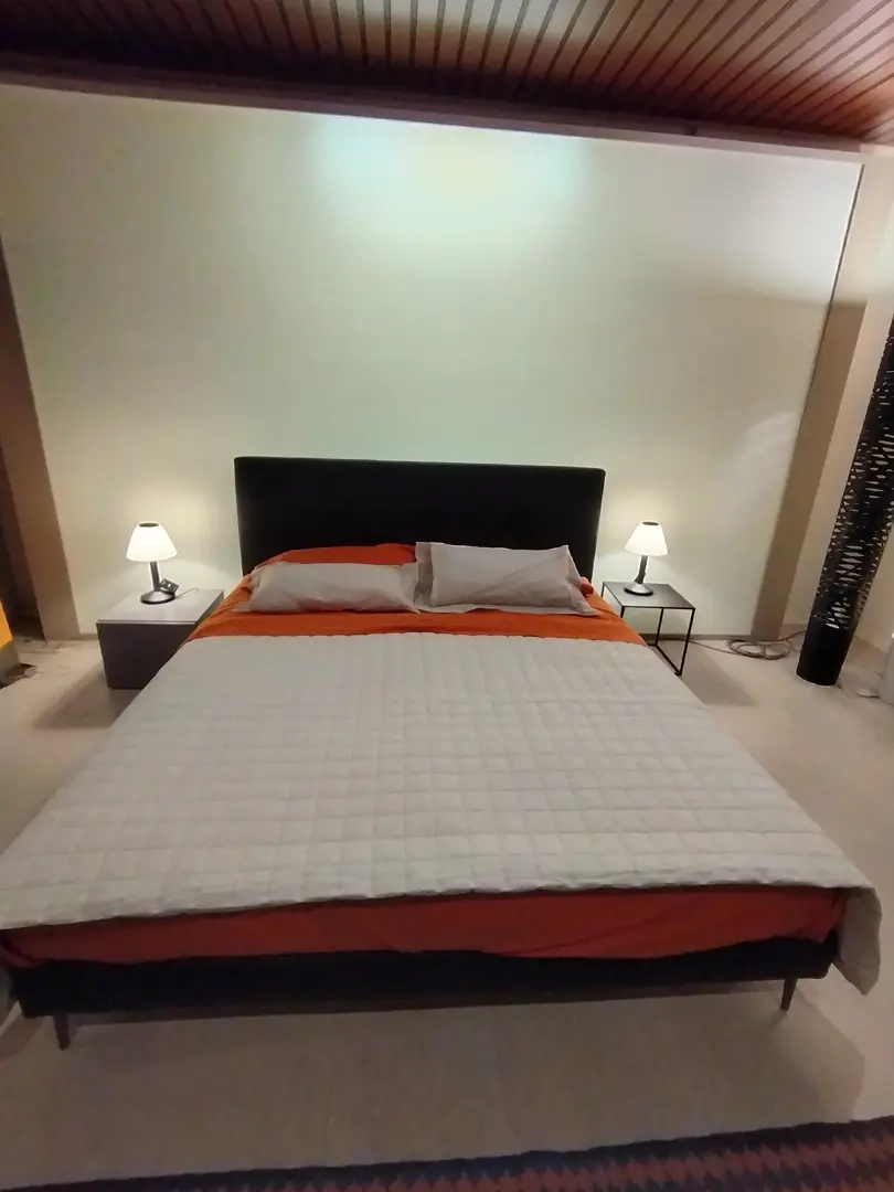 Letto imbottito mod. Veles 8 