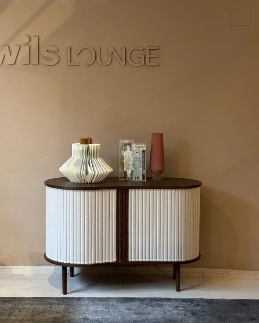 Audacious mobile contenitore a fagiolo con ante in tessuto