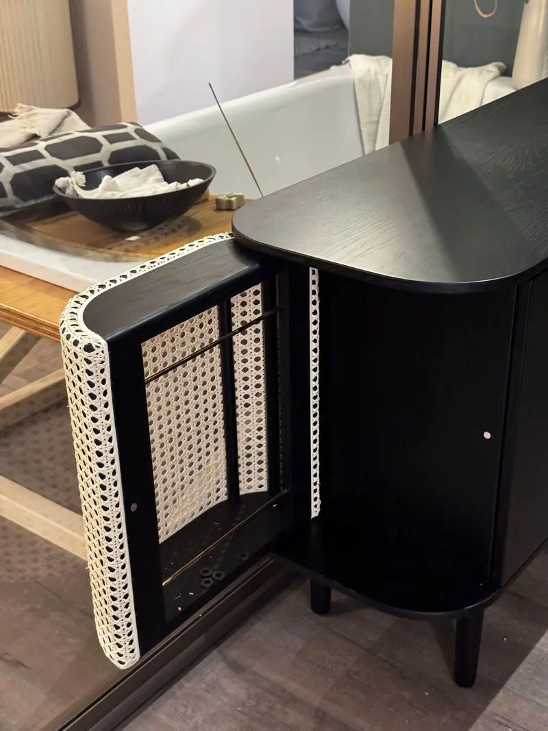 Treasures credenza 3 ante con sportelli laterali paglia